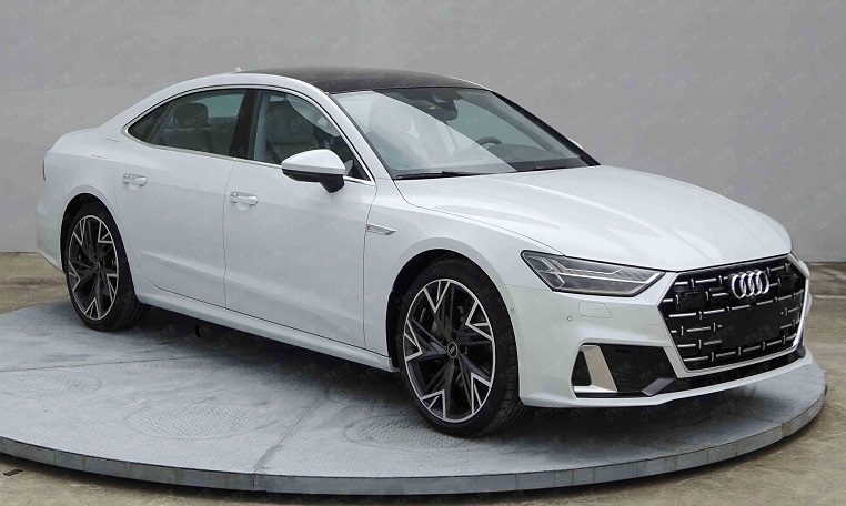 How Much Is It To Ride A Audi A7 In Dubai 