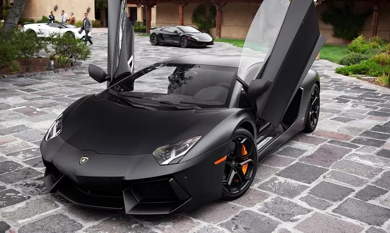 Lamborghini Aventador Hire In Dubai 